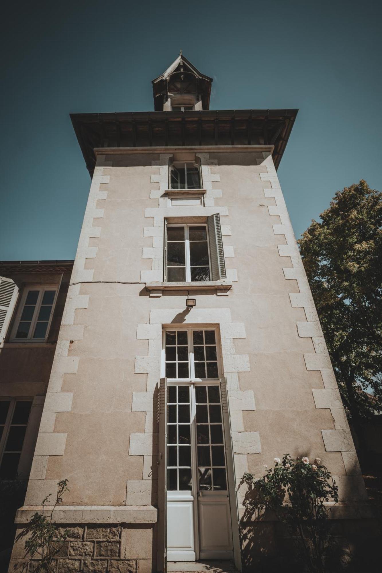 Chateau Du Guerinet Saint-Priest-Bramefant 외부 사진